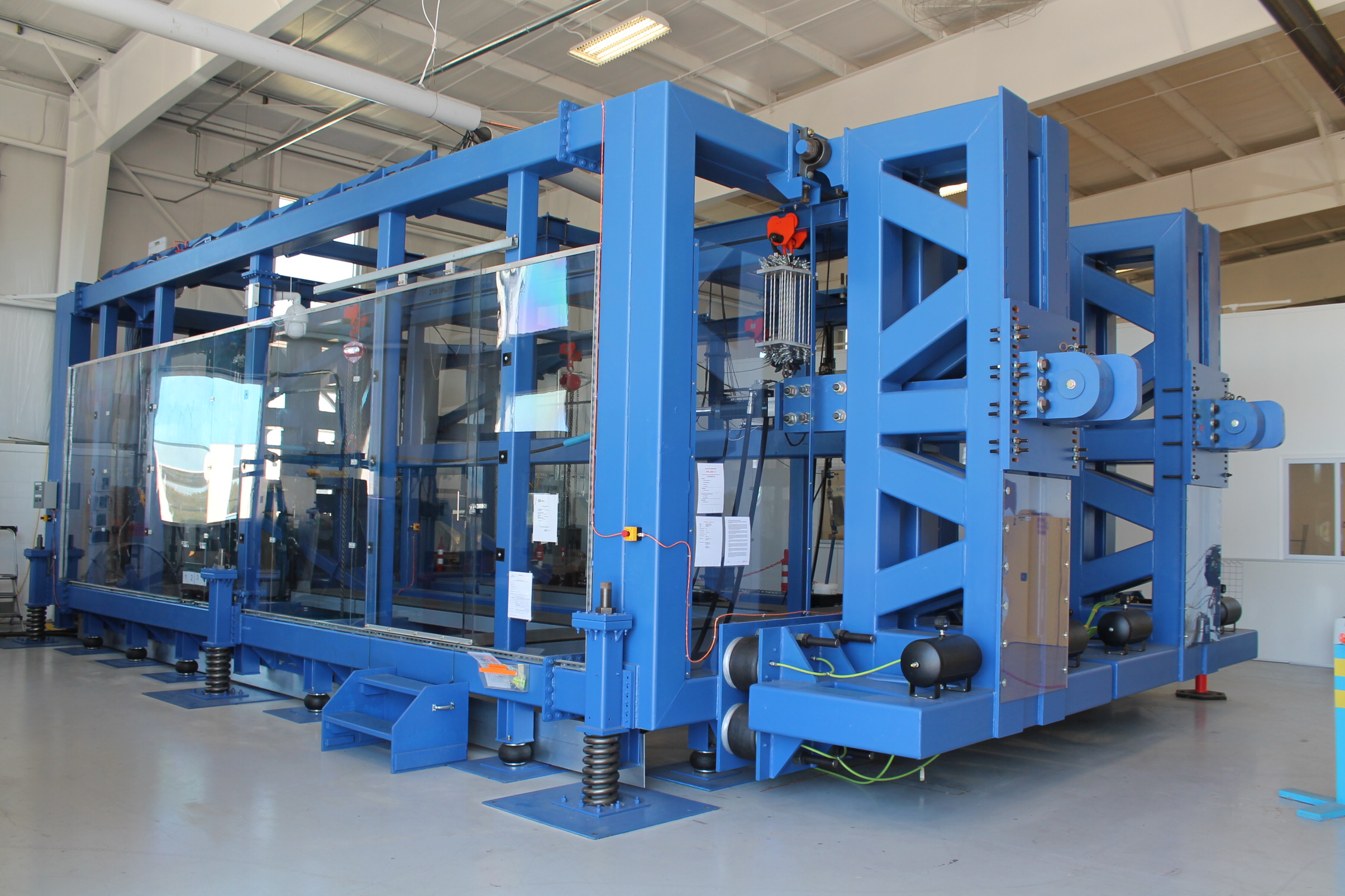 Carson Helicopters composite blade fatigue rig