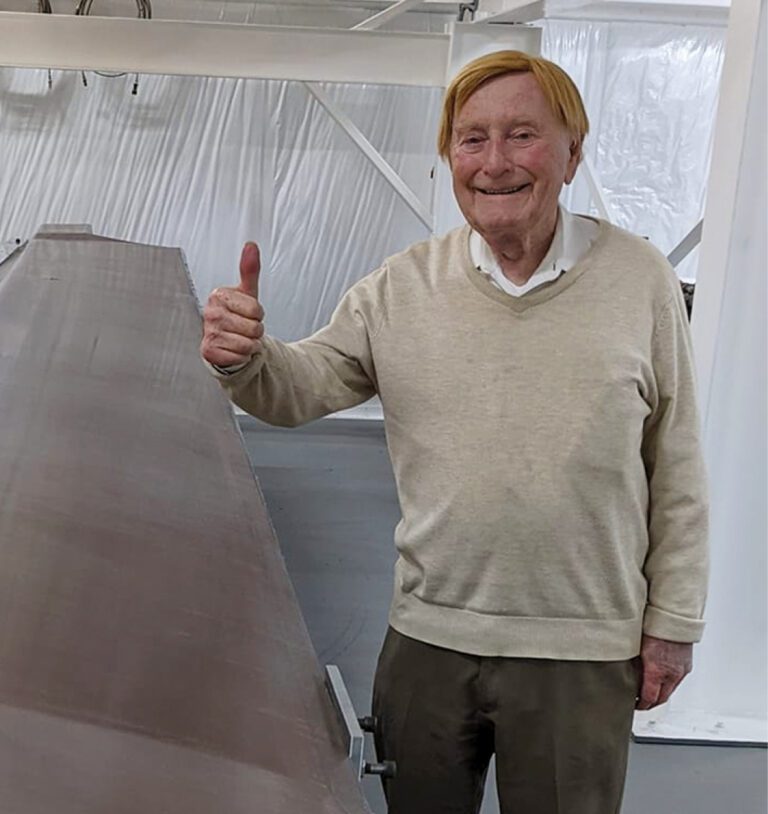 Franklin 'Frank' Carson, Founder of Carson Helicopters